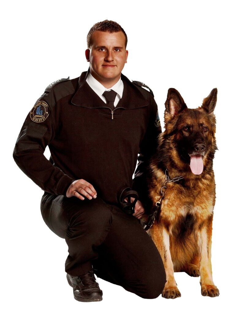 Hundevagt fra Dansk Vagt med schæferhund